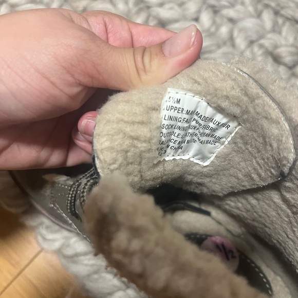 Cliffs Boots - Picture 2 of 5